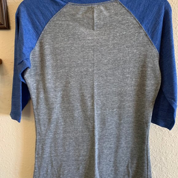 Nascar Dale Jr 88 Womens size Medium Gray Blue Raglan Sleeve Tshirt - Picture 4 of 4